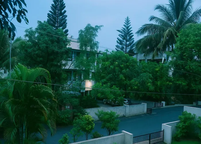 The Castle Villa,4Br Family Retreat , Projector,Free Parking,Mtdc Approved